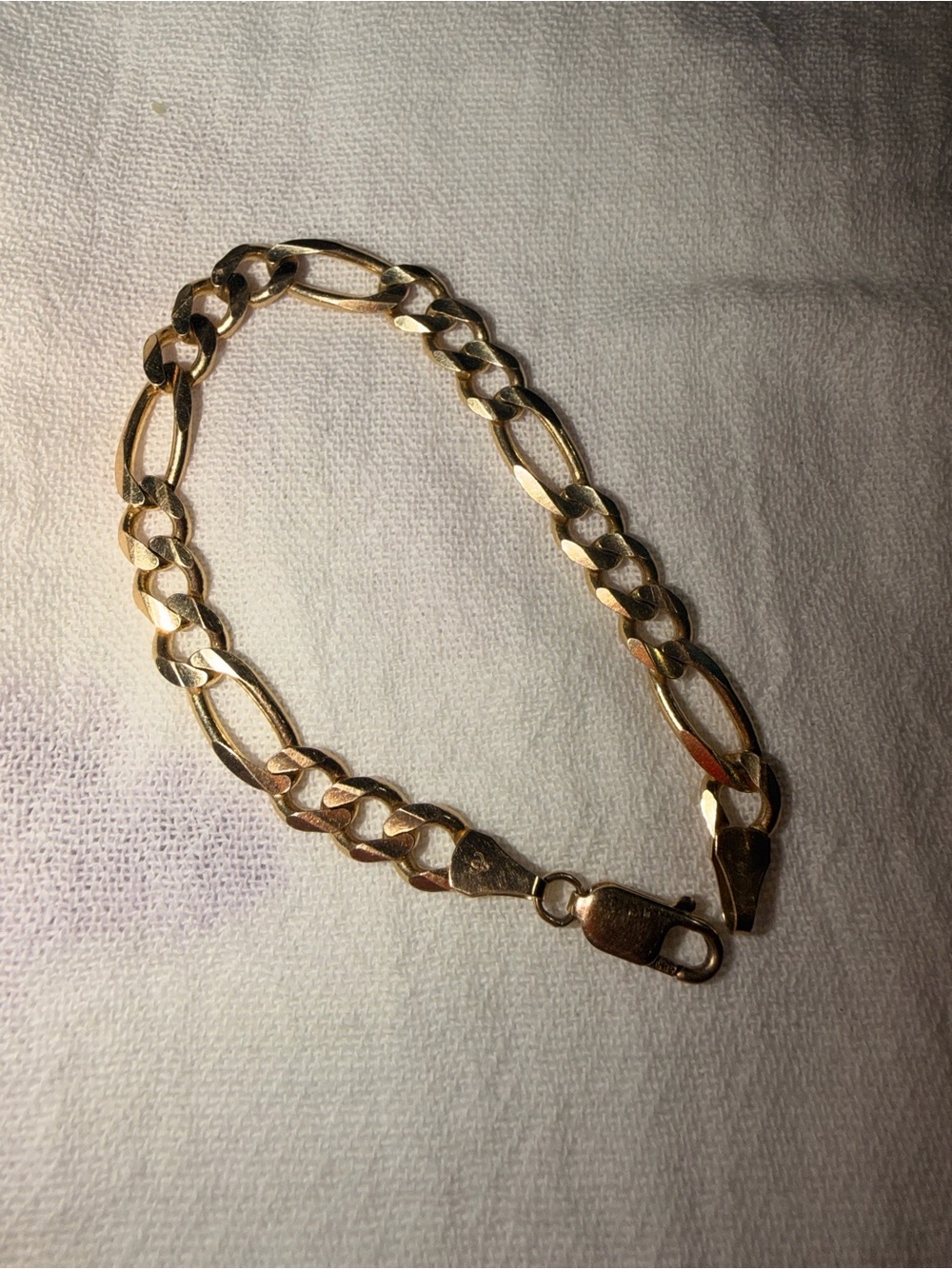 Solid 14k Gold Figaro Link Bracelet - Picture 7 of 8